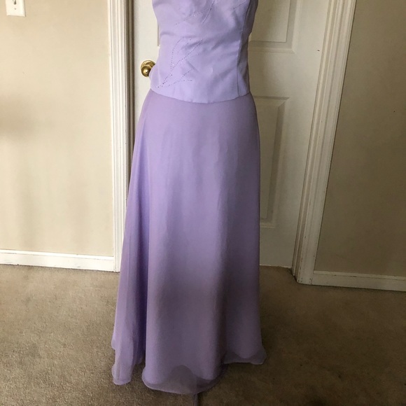 Lavender 2 piece outfit - Picture 4 of 4